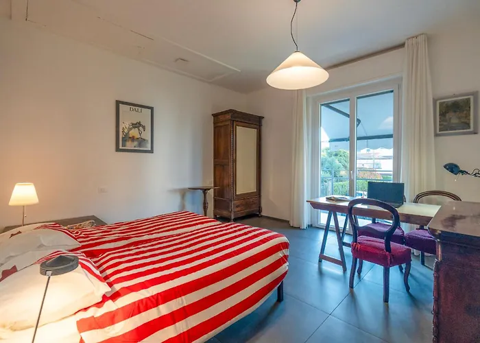 Casa Augusta Feriehus Verbania